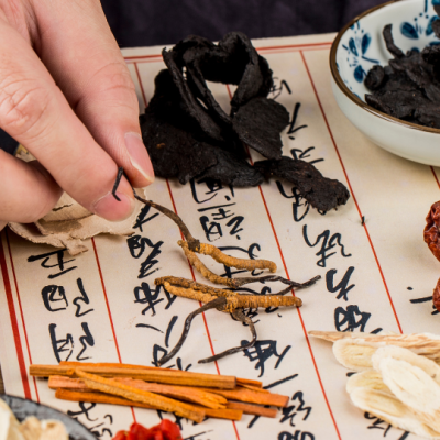Development of a Chinese herb-drug interaction database: insight into literature, high throughput screening and applications